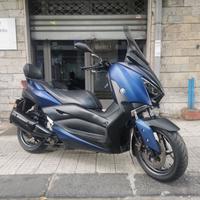 Yamaha X-Max 300