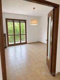 Appartamento di 100 m² con 4 locali e box auto a B