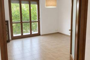 Appartamento di 100 m² con 4 locali e box auto a B