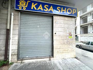 NEGOZIO A FRATTAMAGGIORE