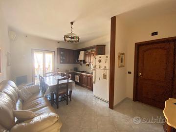 Appartamento via colonne con terrazzo e due box