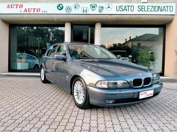 BMW 528 i E39 ATTIVA 193CV TARGA ORIGINALE / INTER
