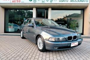 BMW 528 i E39 ATTIVA 193CV TARGA ORIGINALE / INTER