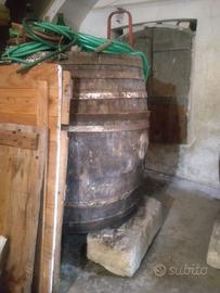 Botte antica in legno