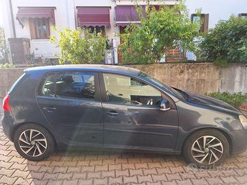 Golf TDI 2.0 140 cv