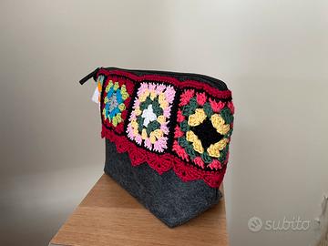 Pochette granny square