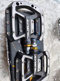 PEDALI FLAT  SHIMANO SAINT 