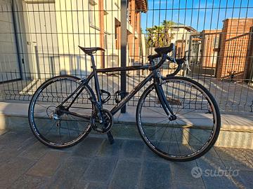 Bicicletta da corsa Merida Eclipse in carbonio