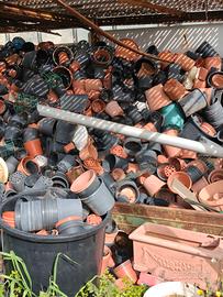 vasi plastica dimensioni diverse 