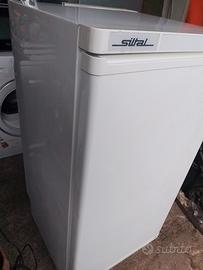 congelatore verticale Siltal 