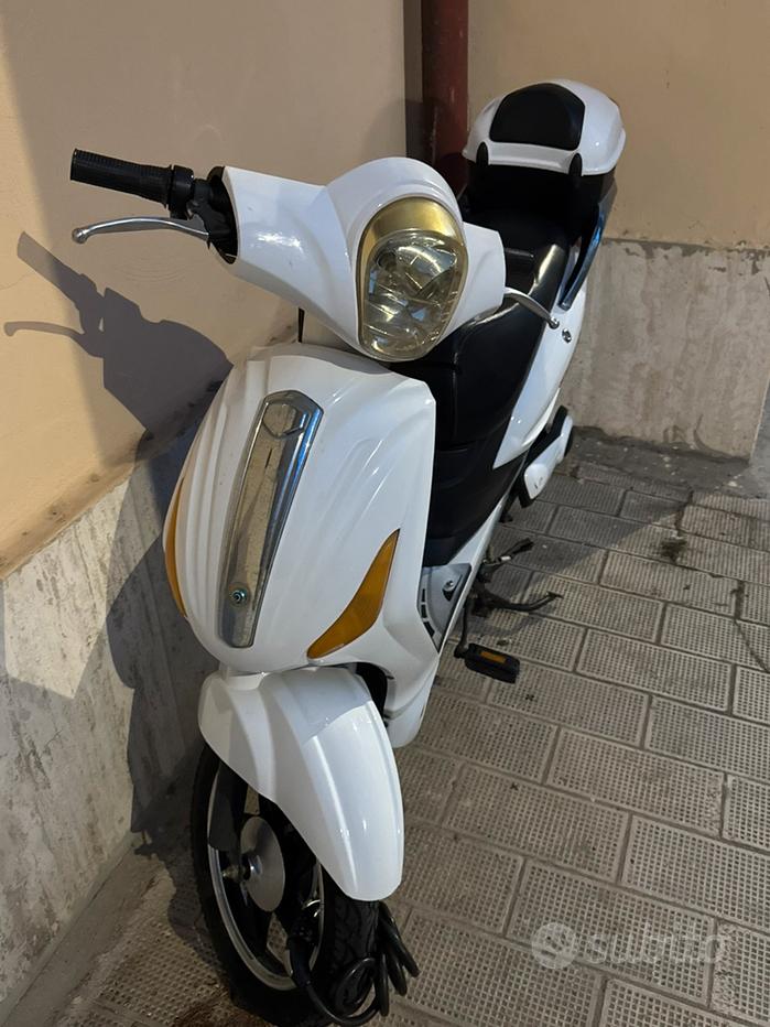 Z Tech Scooter Elettrico Cityall Ztech Vendita In Moto E Scooter