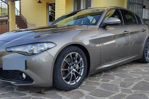 ALFA GIULIA 150 CV