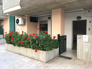 Bilocale 20 metri dal MARE