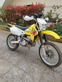 Suzuki DRZ 400