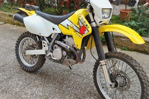 Suzuki DRZ 400
