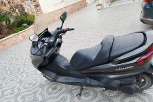 Yamaha Majesty 250