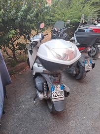 Scooter sh 150