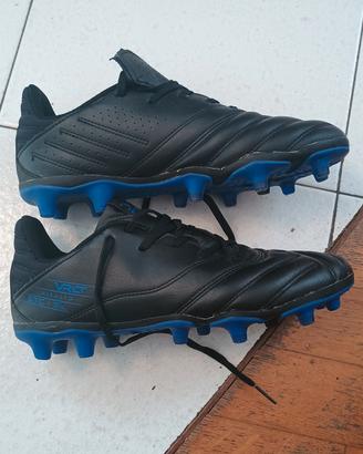 scarpe da calcio nere in cuoio per terreno 37