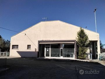 Immobile in asta di 394 m² con più di 5 locali a R