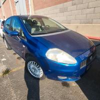 FIAT GRANDE PUNTO RICAMBI USATI GARANTITI