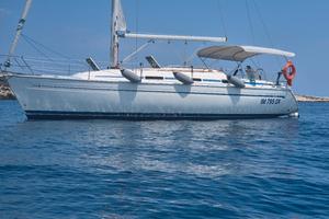 bavaria 37