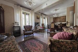 4 LOCALI A REGGIO DI CALABRIA