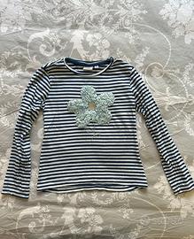 Maglietta bambina a righe blu con fiore