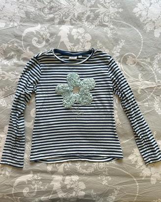 Maglietta bambina a righe blu con fiore