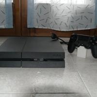 Playstation 4 + controller tutto funzionante
