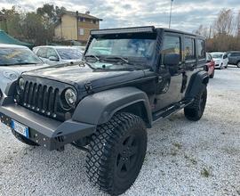 Jeep Wrangler Unlimited 2.8 CRD DPF Rubicon ( MOTO