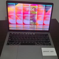 MacBook Pro Touchbar 100% Batteria