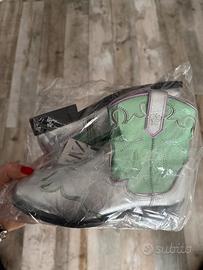Stivaletto texano 34 con etichetta ZARA