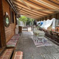 Roulotte con preingresso in legno