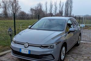 Golf 8 1.0 tsi 90cv life evo 
