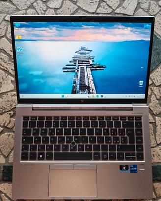HP Elitebook 840 G8 