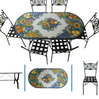 Tavolo ovale in pietra lavica e sedie