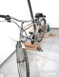 Bicicletta Atala Travel City Bike 28 Shimano