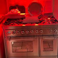 Blocco cottura Ilve Majestic con cappa Franke