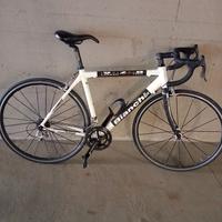 bici da corsa bianchi full carbon tg54