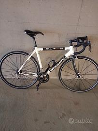 bici da corsa bianchi full carbon tg54