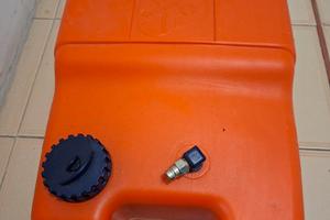 Serbatoio benzina barca da 23 litri