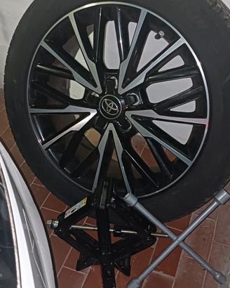 N1 cerchio toyta chr 225-50R18