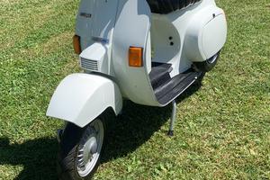 Vespa 50