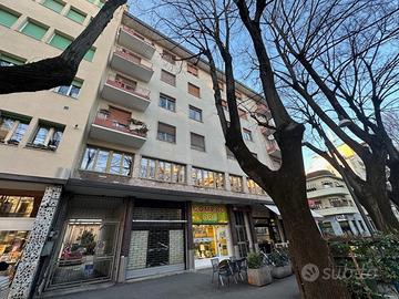 VIALE SAN MARCO: AMPIO MONOCAMERA CON ASCENSORE...