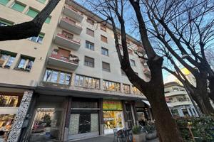 VIALE SAN MARCO: AMPIO MONOCAMERA CON ASCENSORE...