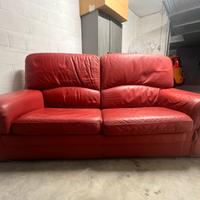 Divano in pelle rosso borgogna