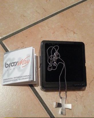 collana con croce Brosway 