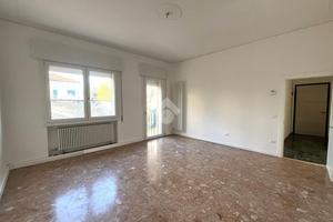 4 LOCALI A BASSANO DEL GRAPPA