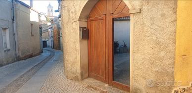 Casa indipendente a Meana Sardo