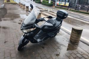 Suzuki Burgman 200 2010